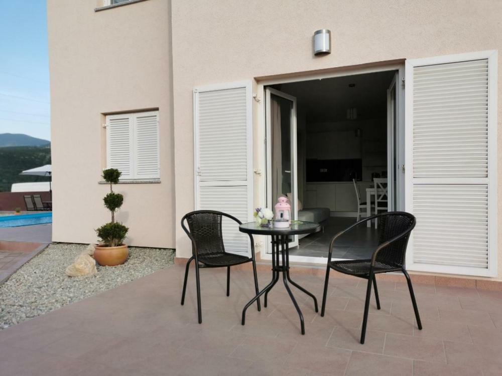 Zdenka Apartman Novi Vinodolski